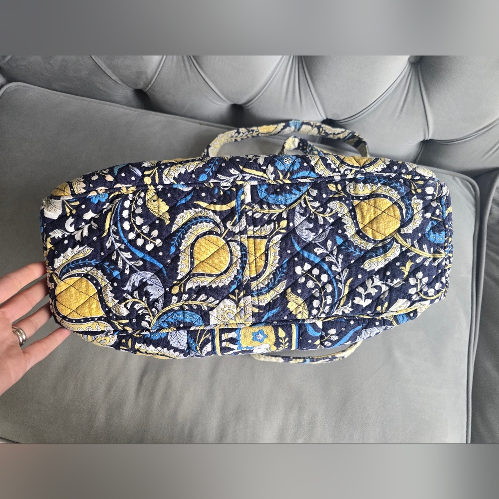 Vera Bradley Ellie Blue Paisley Elephant Floral diaper bag - Picture 5 of 7